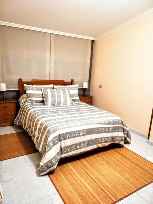 Apartamento En Las Afueras Рібадео Екстер'єр фото