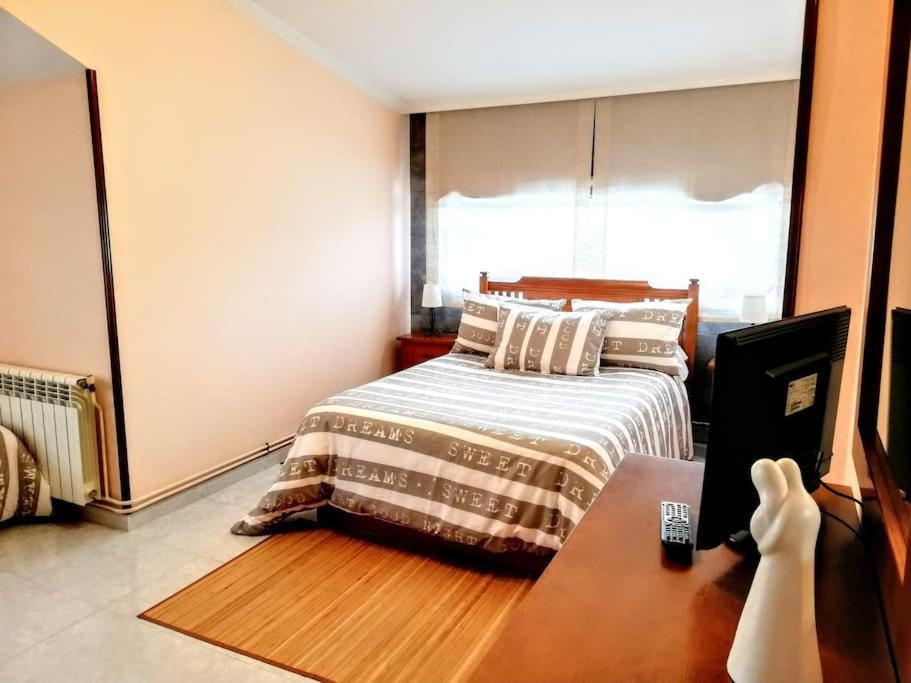 Apartamento En Las Afueras Рібадео Екстер'єр фото